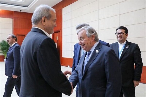 ایران به دنبال حل مسئله هسته‌ای از طریق دیپلماتیک است