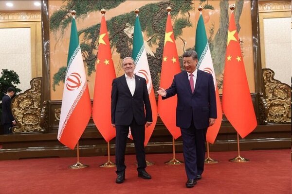 دیدار پزشکیان با رئیس‌جمهور چین