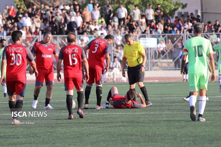 مسابقه خیرخواهانه فوتبال با حضور علی دایی و عادل فردوسی پور