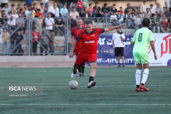 مسابقه خیرخواهانه فوتبال با حضور علی دایی و عادل فردوسی پور