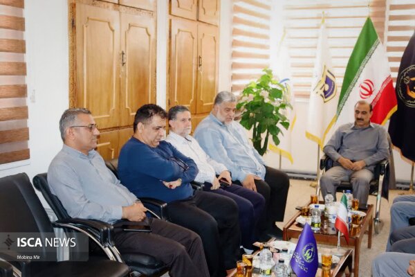 همکاری دانشگاه آزاد و کمیته امداد برای گسترش آموزش رایگان به نیازمندان