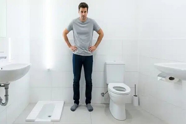 مضرات نشستن طولانی مدت در توالت