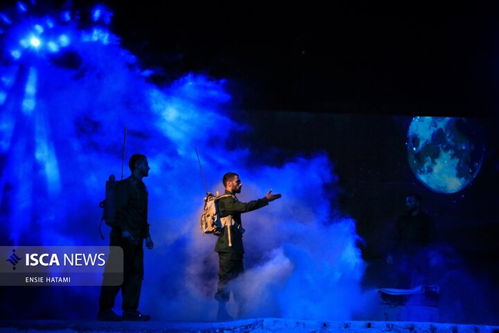 نمایش سرزمین خورشید بجنورد