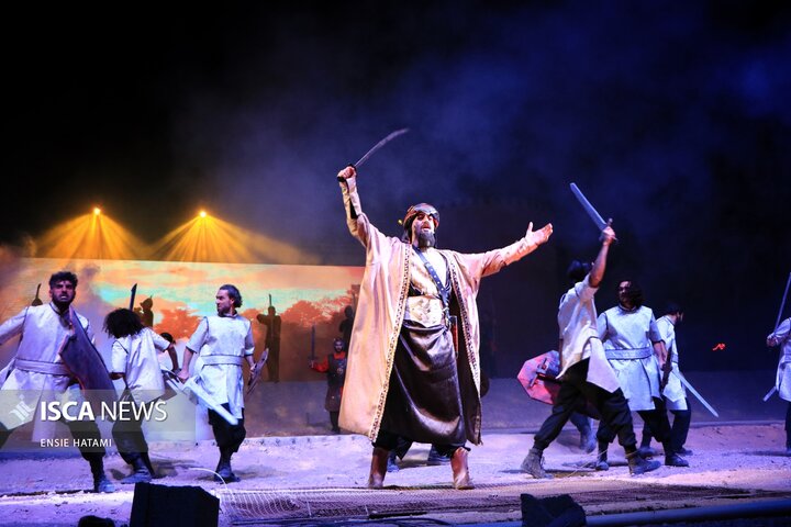 نمایش سرزمین خورشید بجنورد