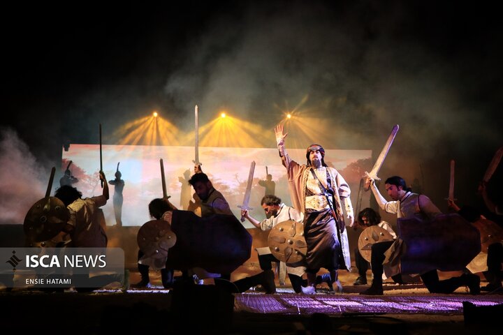 نمایش سرزمین خورشید بجنورد