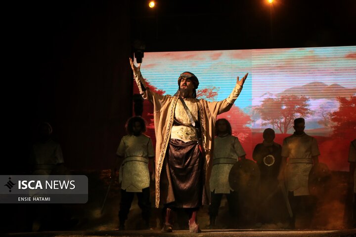 نمایش سرزمین خورشید بجنورد