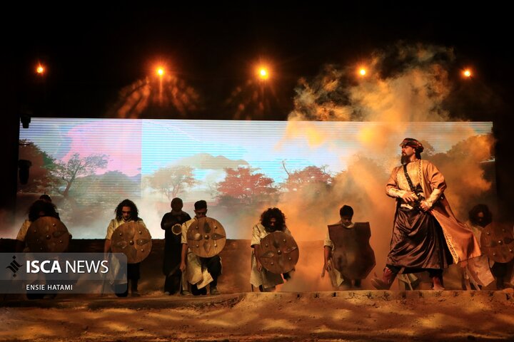 نمایش سرزمین خورشید بجنورد