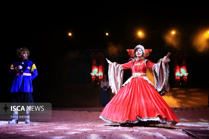 نمایش سرزمین خورشید بجنورد