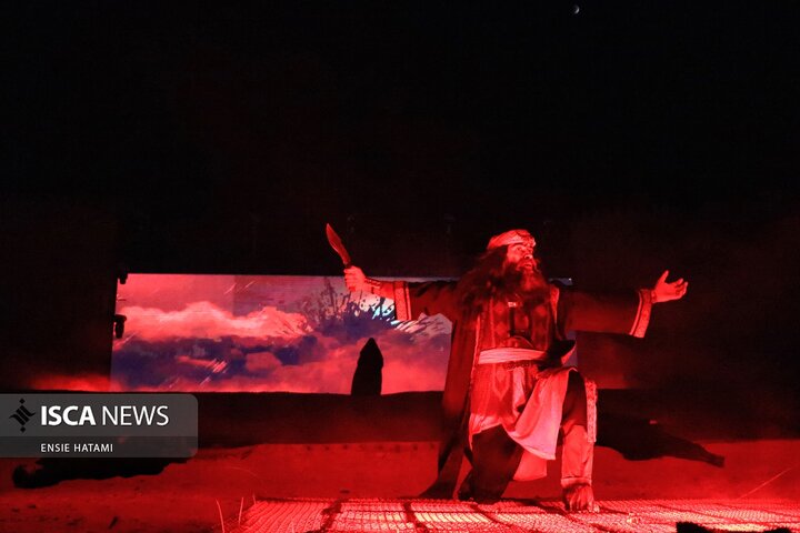 نمایش سرزمین خورشید بجنورد