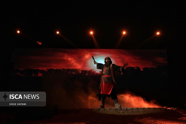 نمایش سرزمین خورشید بجنورد