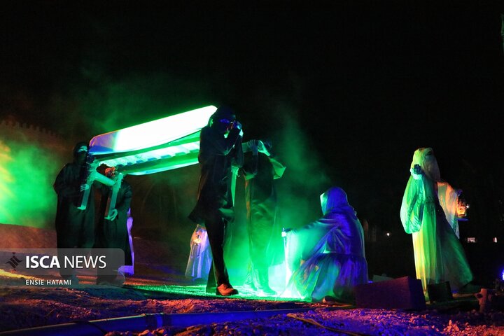 نمایش سرزمین خورشید بجنورد