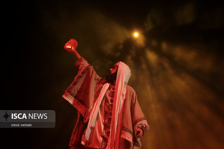 نمایش سرزمین خورشید بجنورد