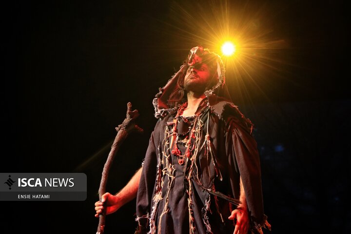 نمایش سرزمین خورشید بجنورد