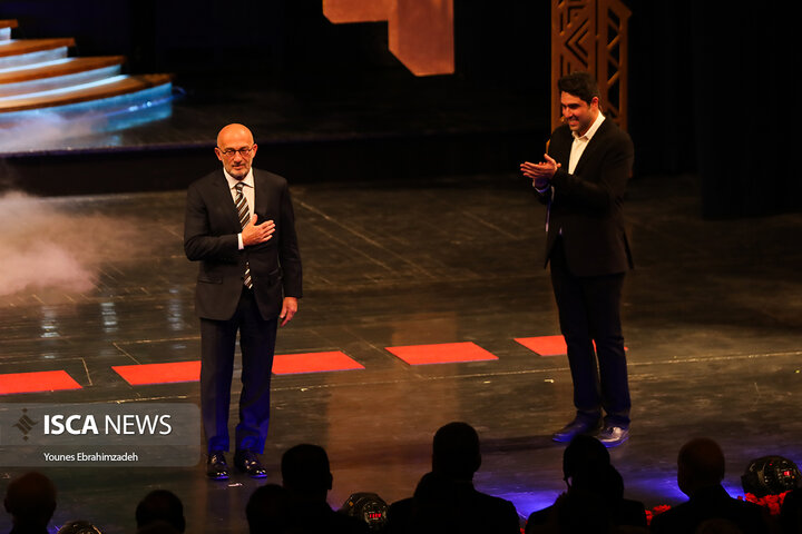 جایزه مصطفی 1