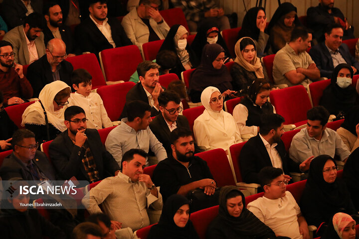 جایزه مصطفی 1