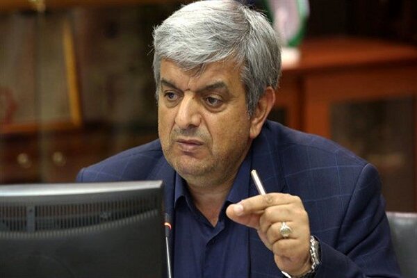 بررسی ابعاد و علل فروریزش زمین در خیابان هشت بهشت اصفهان