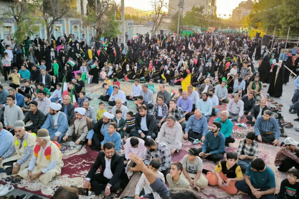 جشن میلاد پیامبر (ص) و هفته وحدت برگزار شد