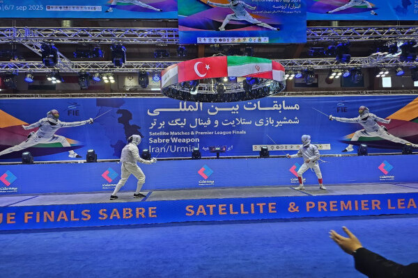 دانشگاه آزاد اسلامی قهرمان لیگ برتر شمشیربازی اسلحه سابر شد