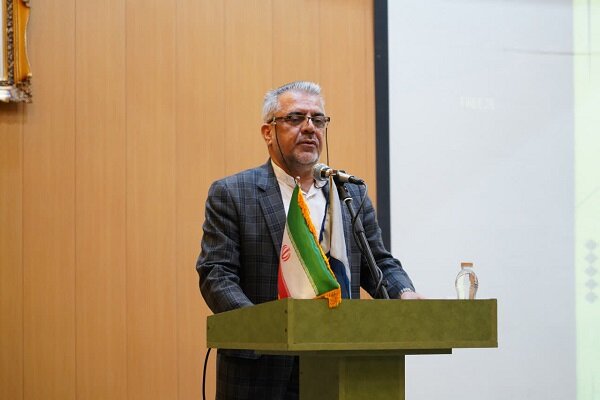 جامعه ما امروزه بیش از هر زمان دیگری به اخلاق نیازمند است