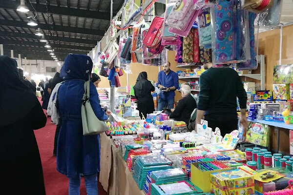 نمایشگاه پاییزه در بندرعباس؛ خریدی آسان با قیمت مناسب