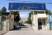 افزایش سن ورود به دانشگاه فرهنگیان غیرکارشناسانه است/ افت دانش‌آموزان در آزمون تیمز در کشورهای با معلمان پیرتر
