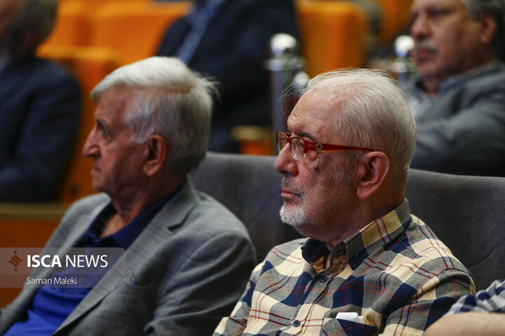 آیین رونمایی کتاب «بازار، تجار و اصناف دارالخلافه؛ از گذشته تا به امروز»