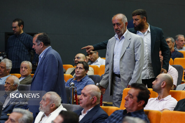 آیین رونمایی کتاب «بازار، تجار و اصناف دارالخلافه؛ از گذشته تا به امروز»