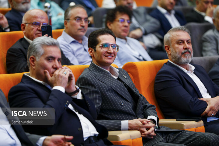 آیین رونمایی کتاب «بازار، تجار و اصناف دارالخلافه؛ از گذشته تا به امروز»