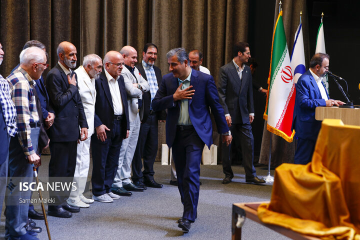 آیین رونمایی کتاب «بازار، تجار و اصناف دارالخلافه؛ از گذشته تا به امروز»