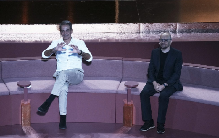 سازگاری از دانش ثابت مهمتر است