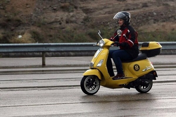 کلاه‌کاسکت‌های صورتی ممنوعه