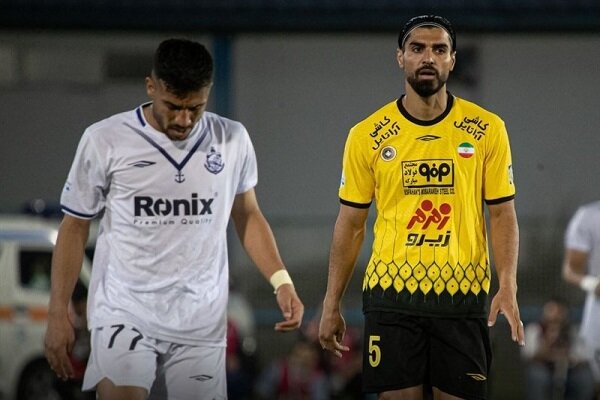 توافق گل‌گهر با مهاجم فصل گذشته سپاهان