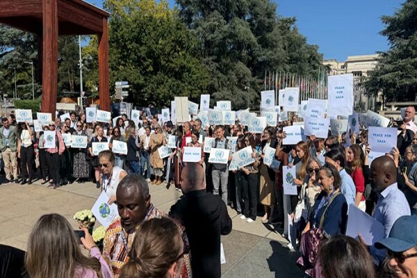 تظاهرات کارکنان سازمان ملل در اعتراض به کشتار امدادگران در غزه