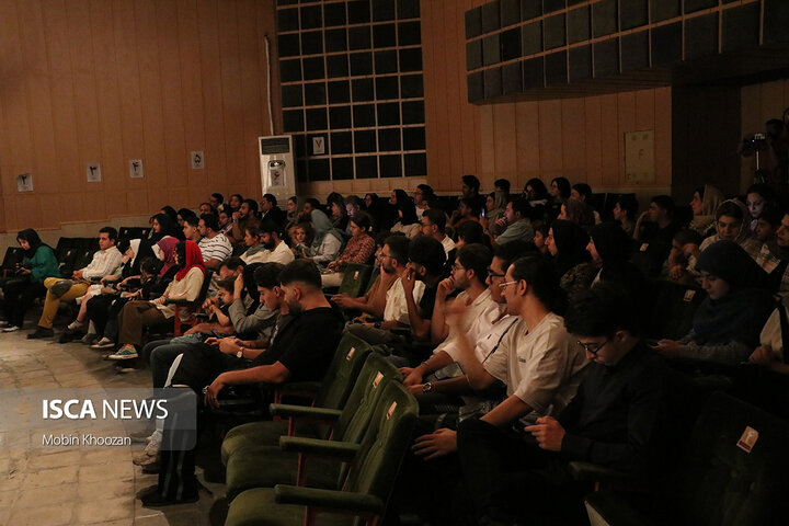 اجرای «مضحکه شاهبث» در دل کویر با همراهی هنردوستان یزدی