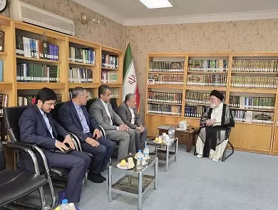 دیدار دکتر رنجبر با امام جمعه مشهد/  علم‌الهدی بر ضرورت توجه به تربیت دینی و اخلاقی دانشجویان تاکید کرد