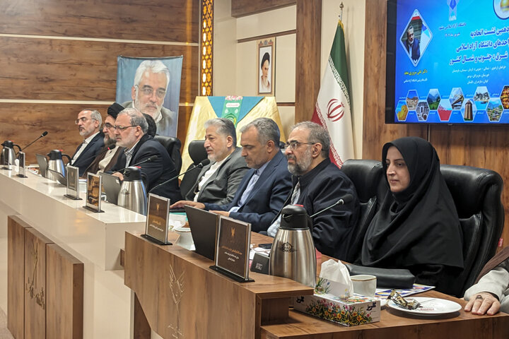 برگزاری نشست اتحادیه واحدهای دانشگاه آزاد اسلامی شرق، جنوب و شمال کشور در مشهد