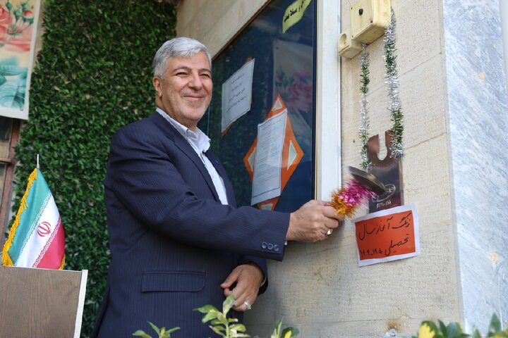 آیین آغاز سال تحصیلی در دبیرستان سما دانشگاه آزاد اسلامی کرمانشاه