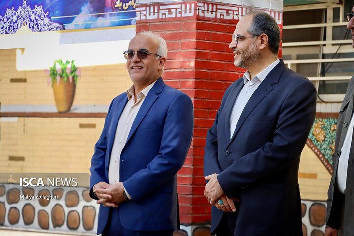 آغاز سال تحصیلی در مجتمع آموزشی سما یزد همزمان با هفته دفاع مقدس