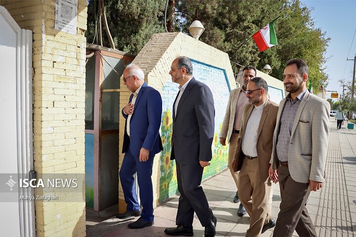 آغاز سال تحصیلی در مجتمع آموزشی سما یزد همزمان با هفته دفاع مقدس