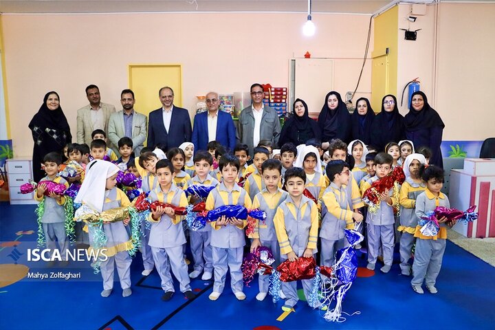 آغاز سال تحصیلی در مجتمع آموزشی سما یزد همزمان با هفته دفاع مقدس