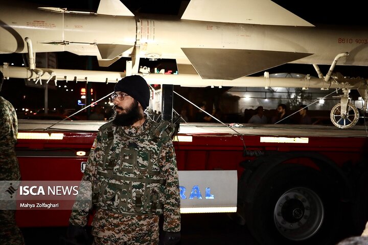 نمایش اقتدار ایران اسلامی در یزد