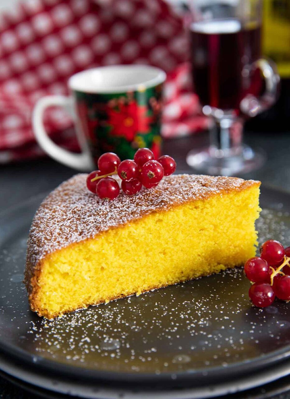 آموزش شیرینی پزی / طرز تهیه کیک زعفرانی