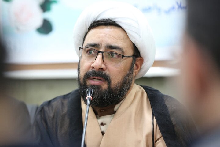 عبرت از تاریخ، بصیرت‌آفرین و راهگشای آینده است/ وحدت ملی بزرگ‌ترین سرمایه ایران برای عبور از بحران‌هاست