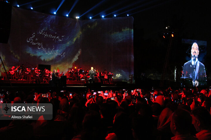 شب دوم از اجرای کنسرت علیرضا قربانی در مهد هنر ایران