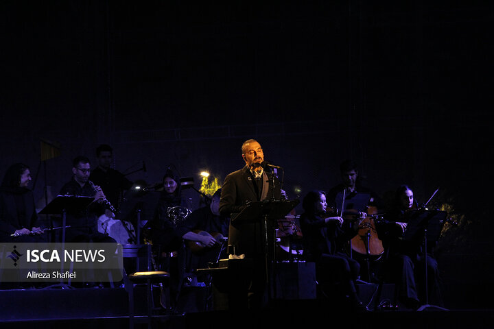 شب دوم از اجرای کنسرت علیرضا قربانی در مهد هنر ایران