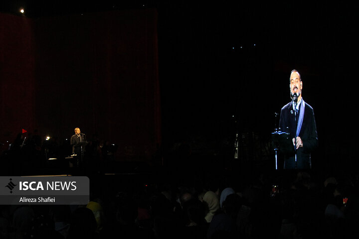 شب دوم از اجرای کنسرت علیرضا قربانی در مهد هنر ایران