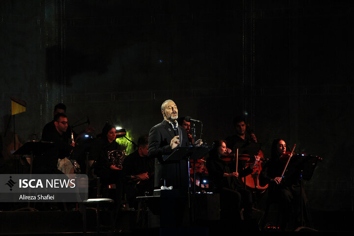 شب دوم از اجرای کنسرت علیرضا قربانی در مهد هنر ایران