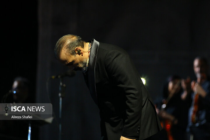 شب دوم از اجرای کنسرت علیرضا قربانی در مهد هنر ایران