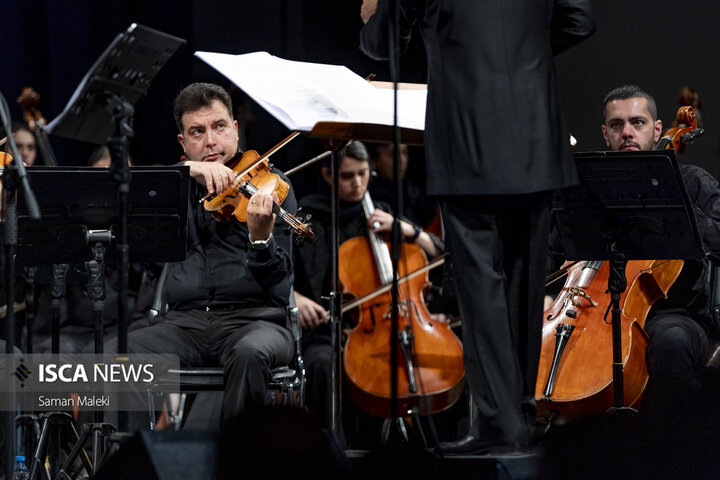 «رستمزاد» با نوای ارکستر موسیقی ملی ایران