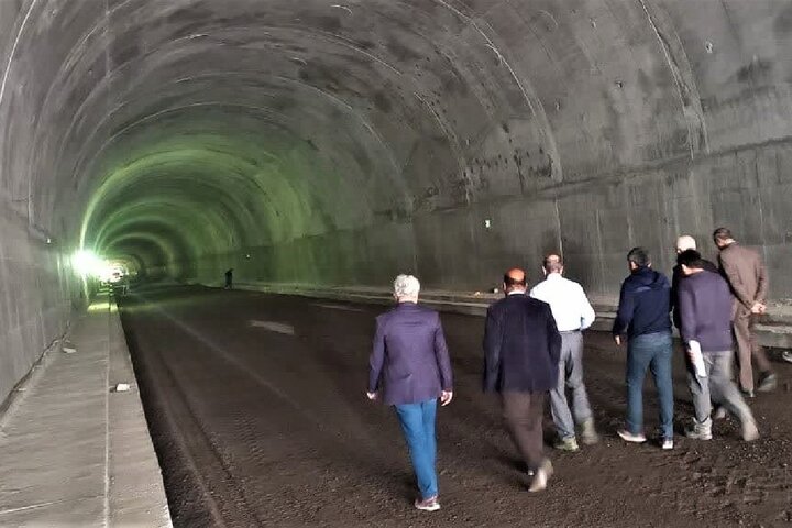 تونل «سیاه‌طاهر» پس از سال‌ها انتظار افتتاح می‌شود/ حذف ۳۹ پیچ خطرناک در محور جوانرود – ثلاث باباجانی